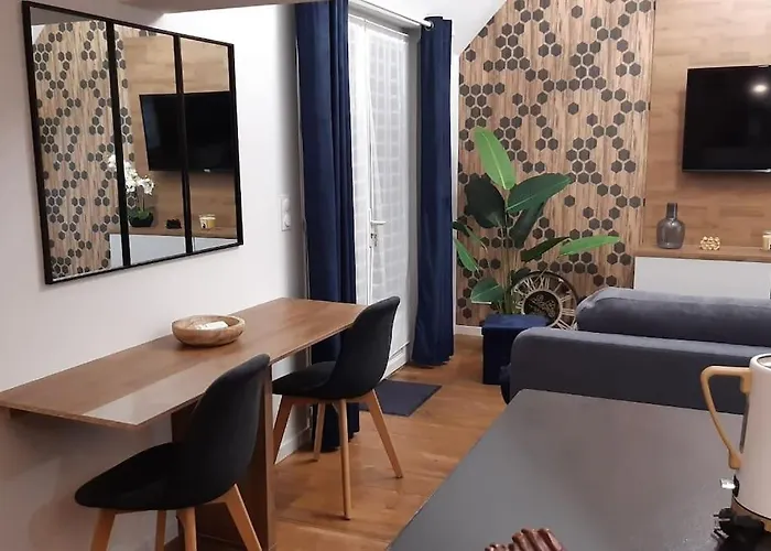 Loft In Yvetot Apartment photo