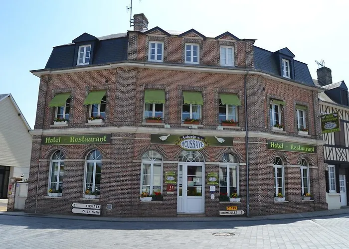 Auberge De La Houssaye photo