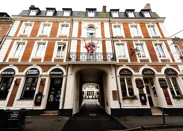 Hotel Le Lion D'Or Bernay  photo