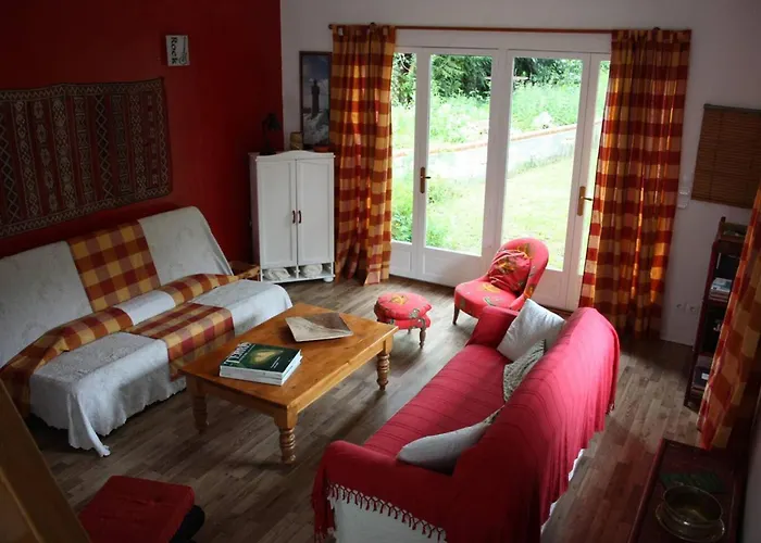Maison De 2 Chambres Avec Terrasse A Lignerolles Lignerolles  photo