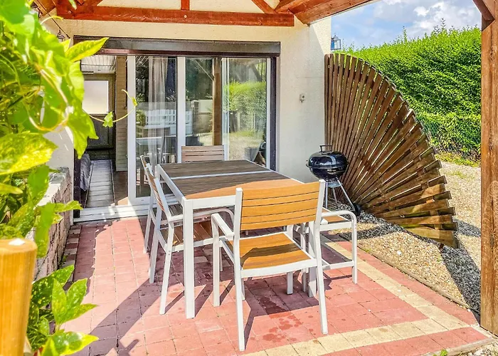 Nice Home In Criquetot-Lesneval With Wifi photo