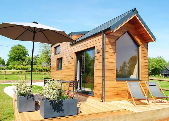 Photo de Villa Tiny House - La P'Tite Georgette à Canouville